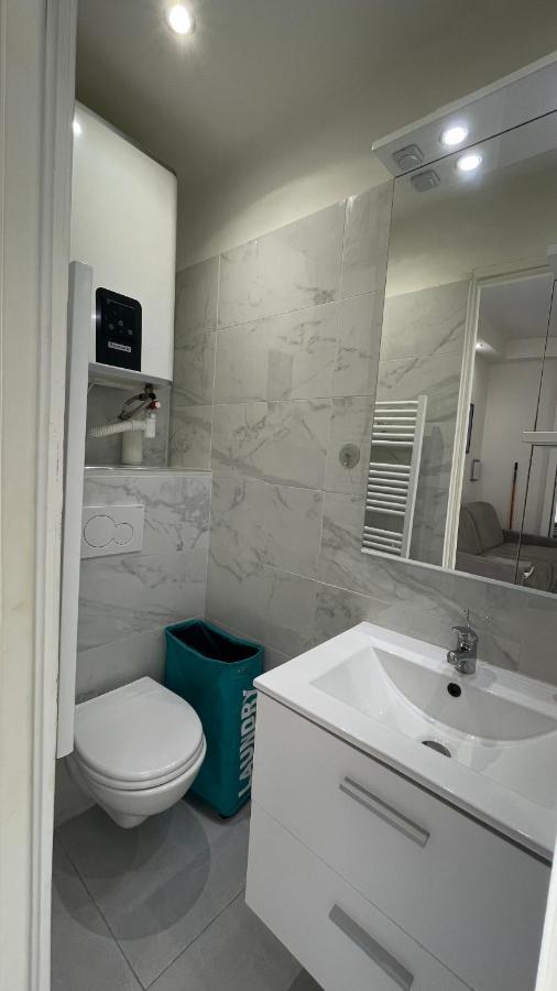 Studio Rue Pietonne Proche Plage Menton Luaran gambar